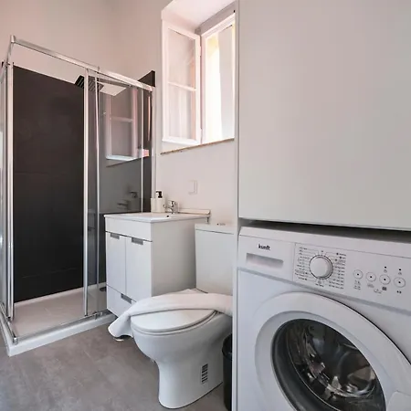 Nova Central - Bica 2e * リスボン